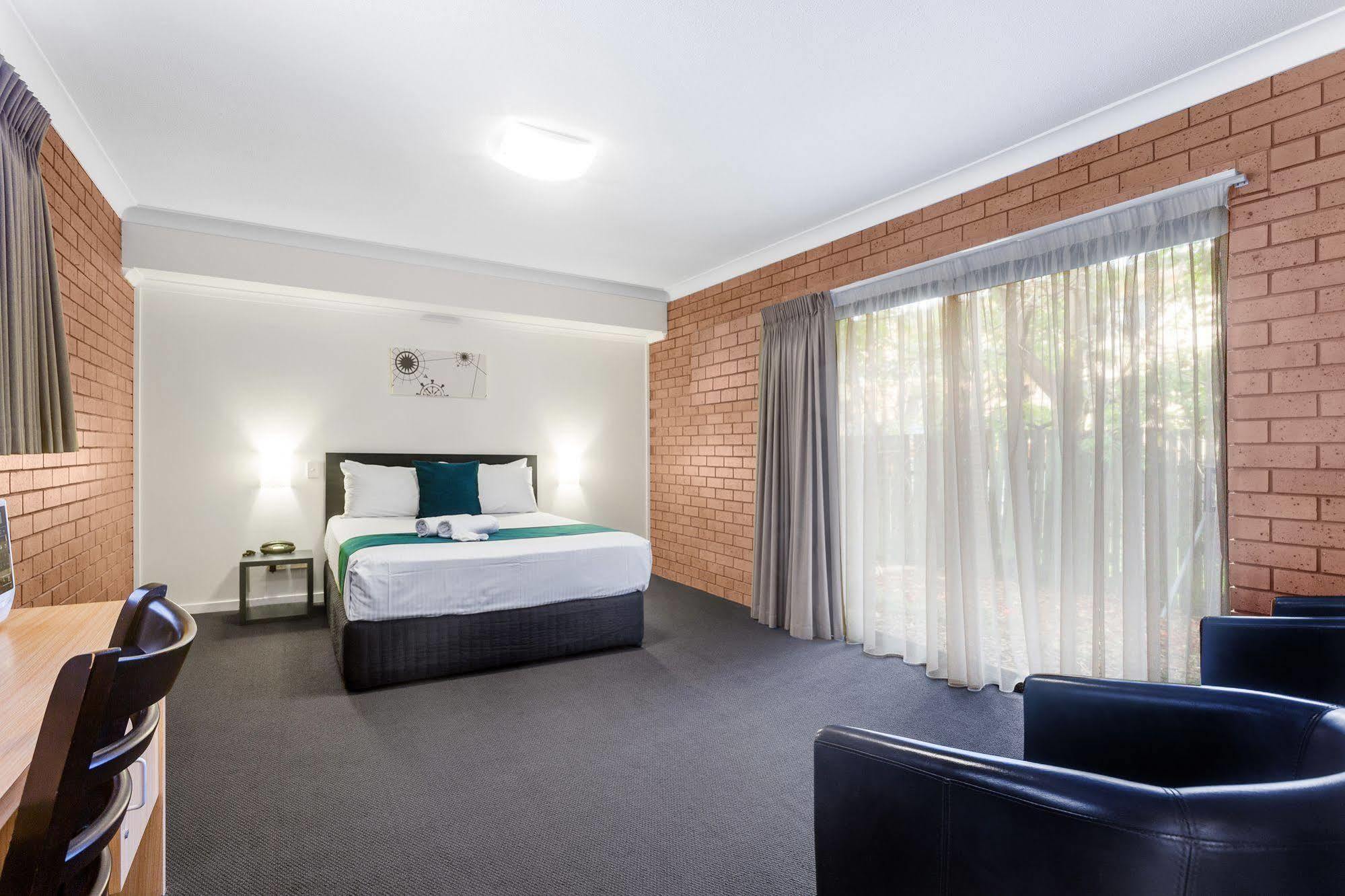 Airport Admiralty Motel Brisbane Eksteriør billede